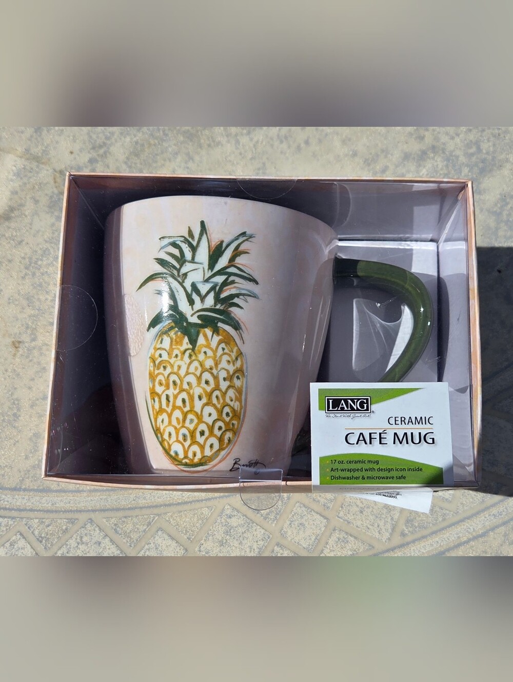 Ceramic Café Mug with Pineapple Design